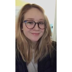 Meet your Posher, Julia